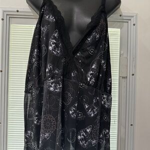 BloomChic Black Cat Pattern Chemise